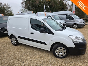 Used Peugeot Partner 2015 for sale - 76638947: Photo