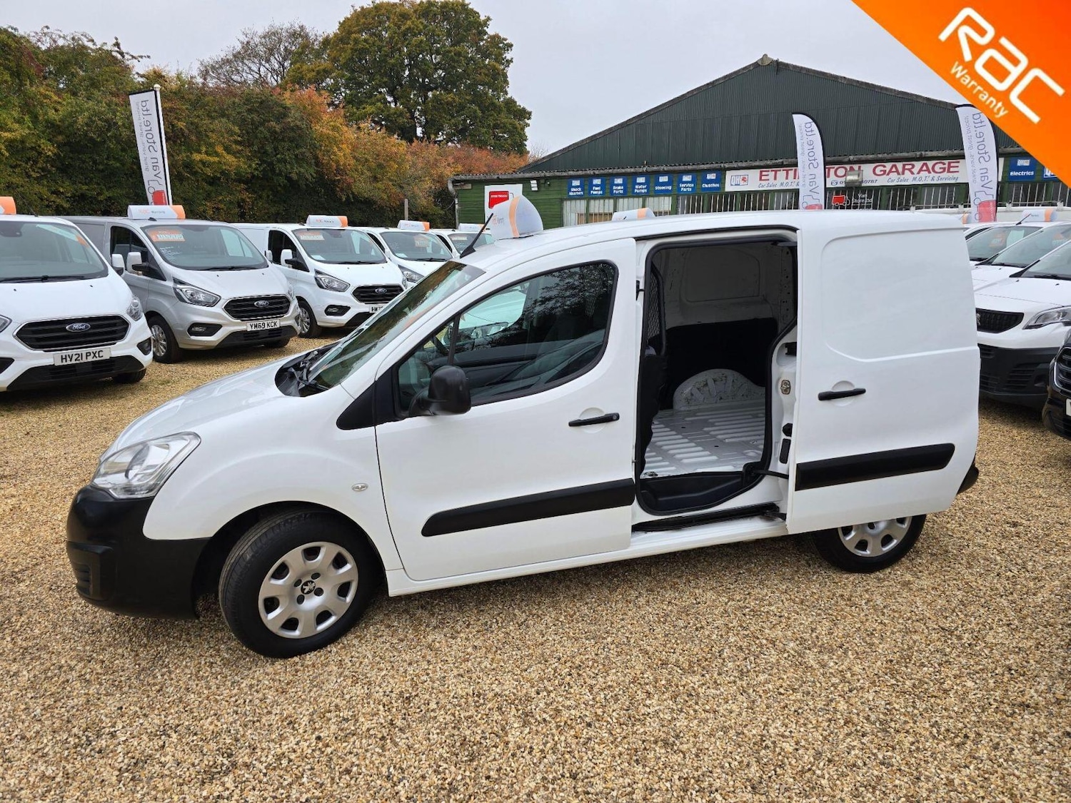 Used Peugeot Partner 2015 for sale - 76638947: Photo 5