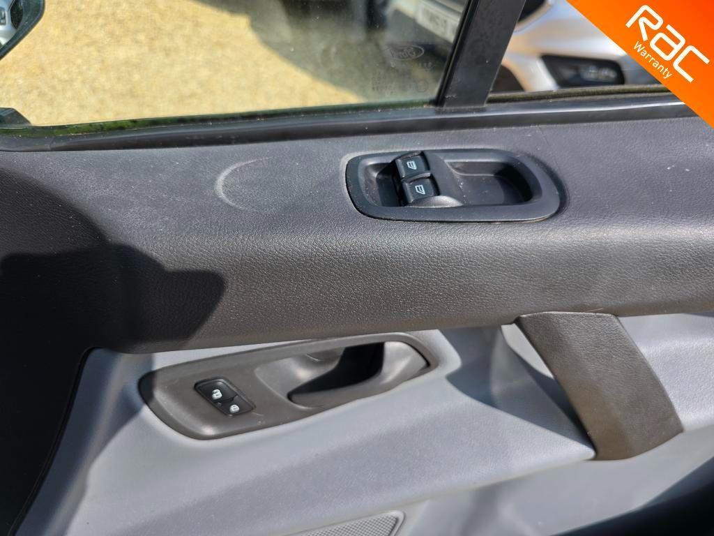 Used Ford Transit Custom 2015 for sale - 76638965: Photo 10