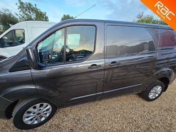 Used Ford Transit Custom 2019 for sale - 76182214: Photo