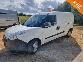 Used Vauxhall Combo 2018 for sale - 76182208: Photo