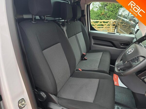 Used Vauxhall Vivaro 2022 for sale - 76182189: Photo 12