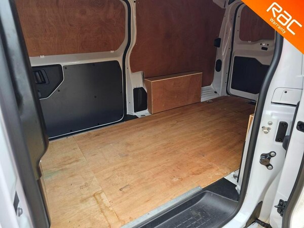 Used Vauxhall Vivaro 2022 for sale - 76182189: Photo 31