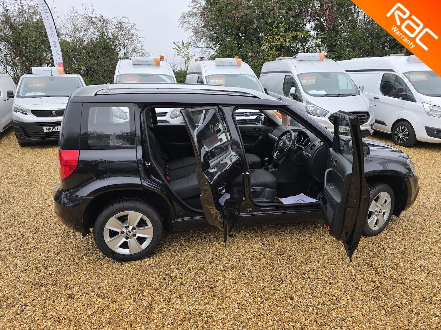 Used Skoda Yeti 2014 for sale - 76638956: Photo 12