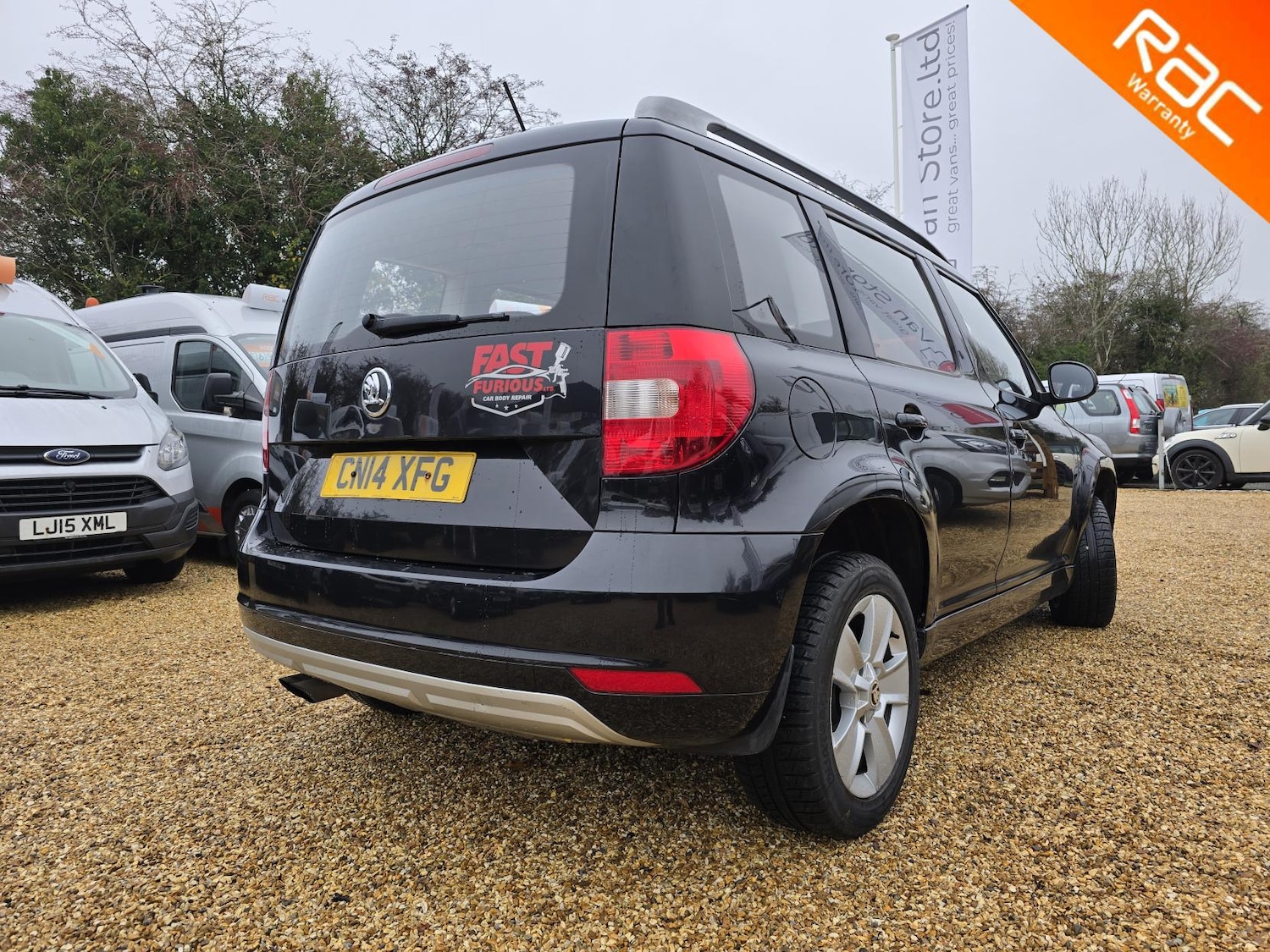 Used Skoda Yeti 2014 for sale - 76638956: Photo 13