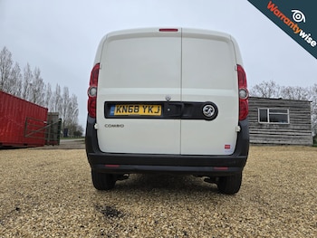 Used Vauxhall Combo 2018 for sale - 77837392: Photo