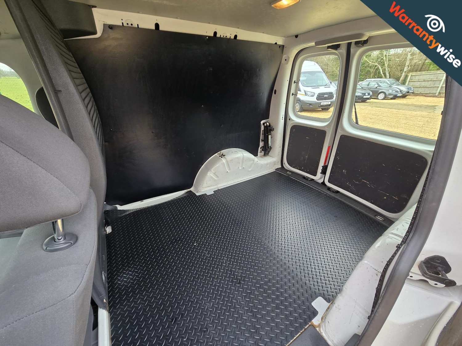 Used Volkswagen Caddy 2015 for sale - 77381175: Photo 28