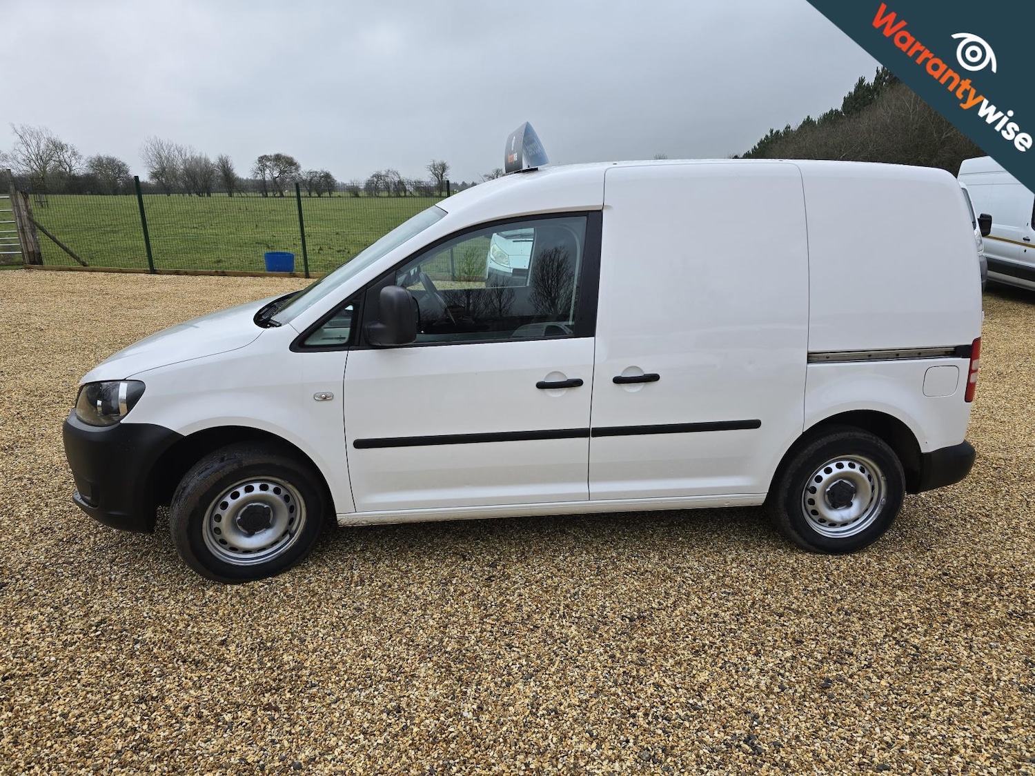Used Volkswagen Caddy 2015 for sale - 77381175: Photo 3