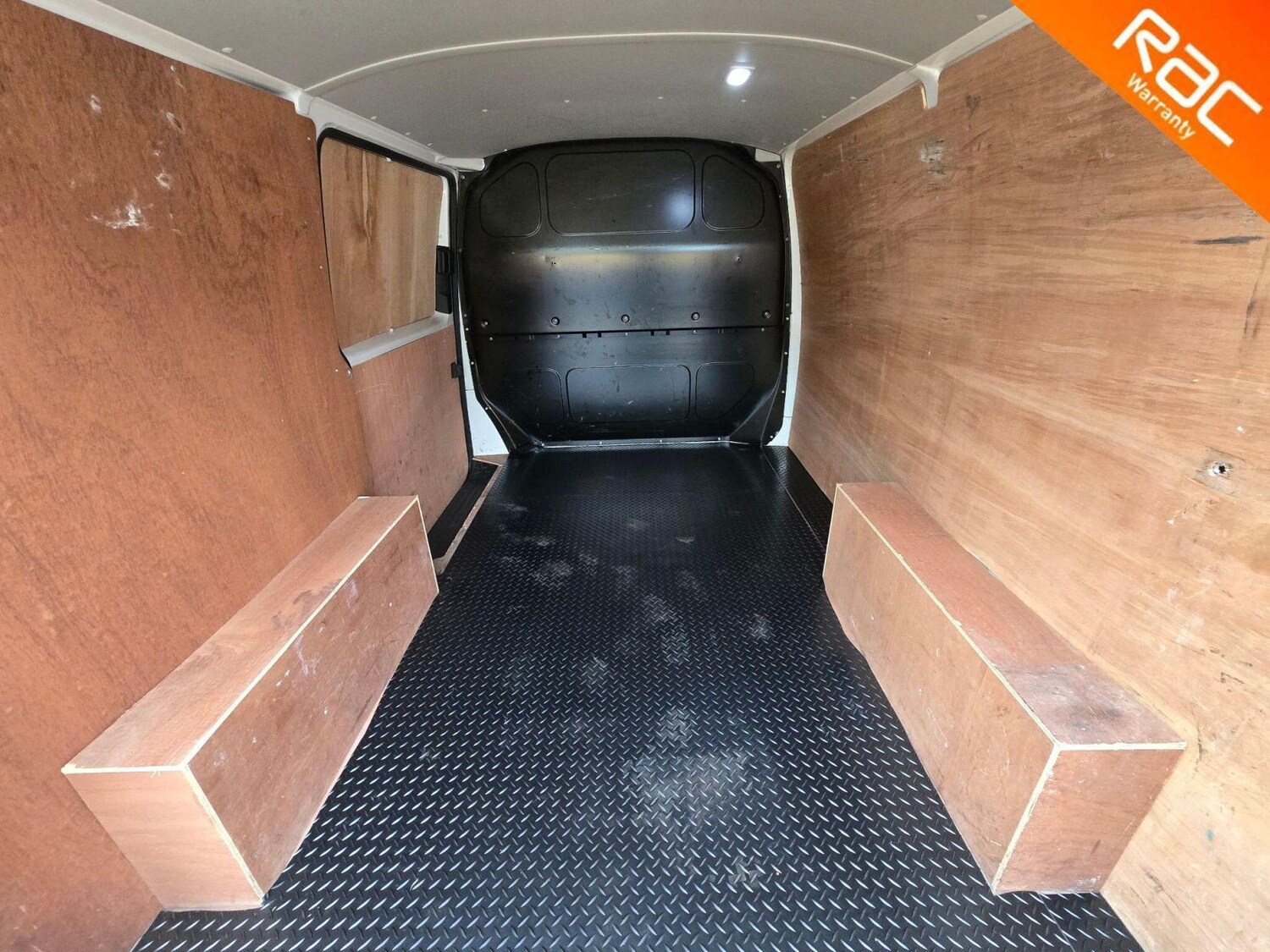 Used Volkswagen Transporter 2020 for sale - 76182191: Photo 39