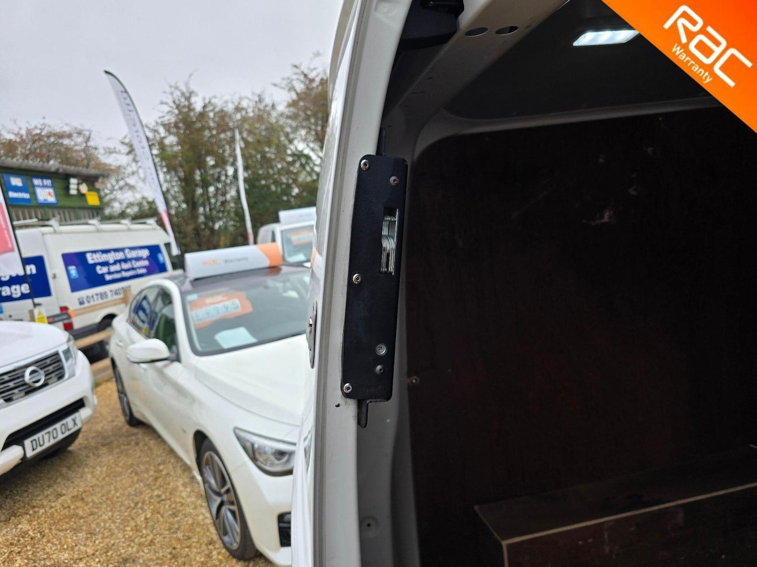 Used Volkswagen Transporter 2020 for sale - 76182191: Photo 57