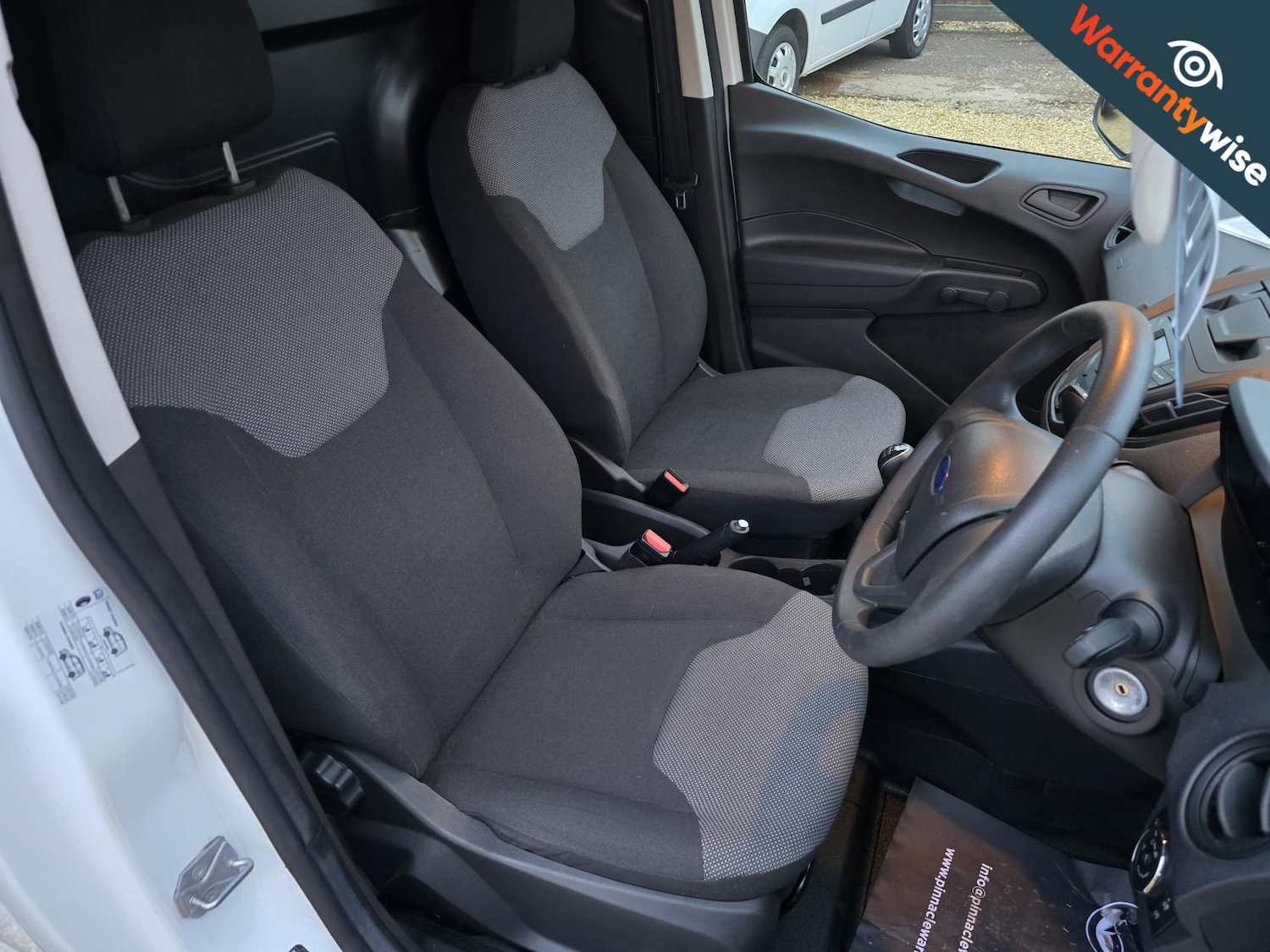 Used Ford Transit Courier 2020 for sale - 77048023: Photo 27