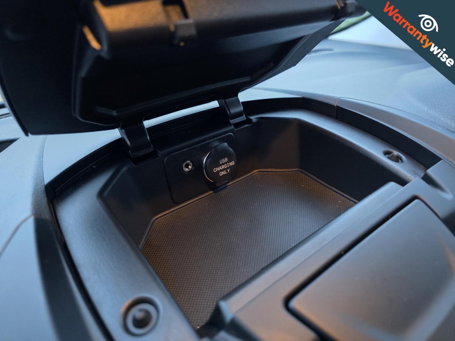 Used Ford Transit Courier 2020 for sale - 77048023: Photo 31