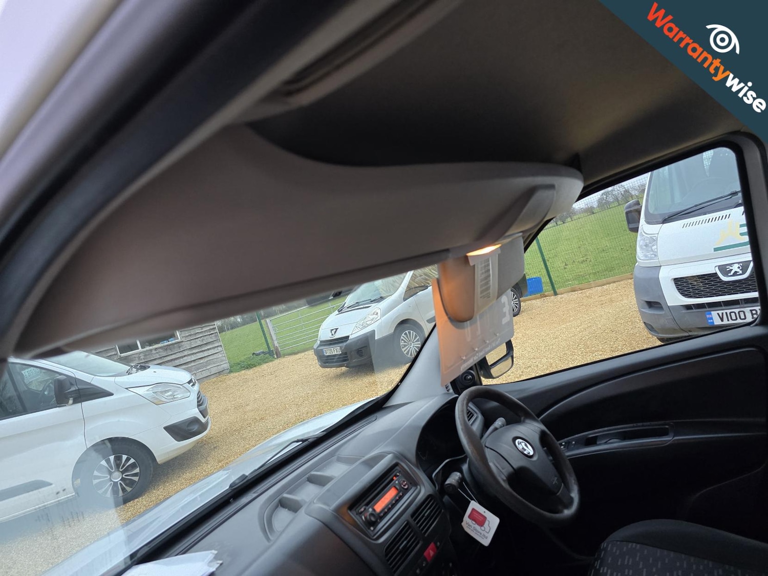 Used Vauxhall Combo 2014 for sale - 77048018: Photo 41