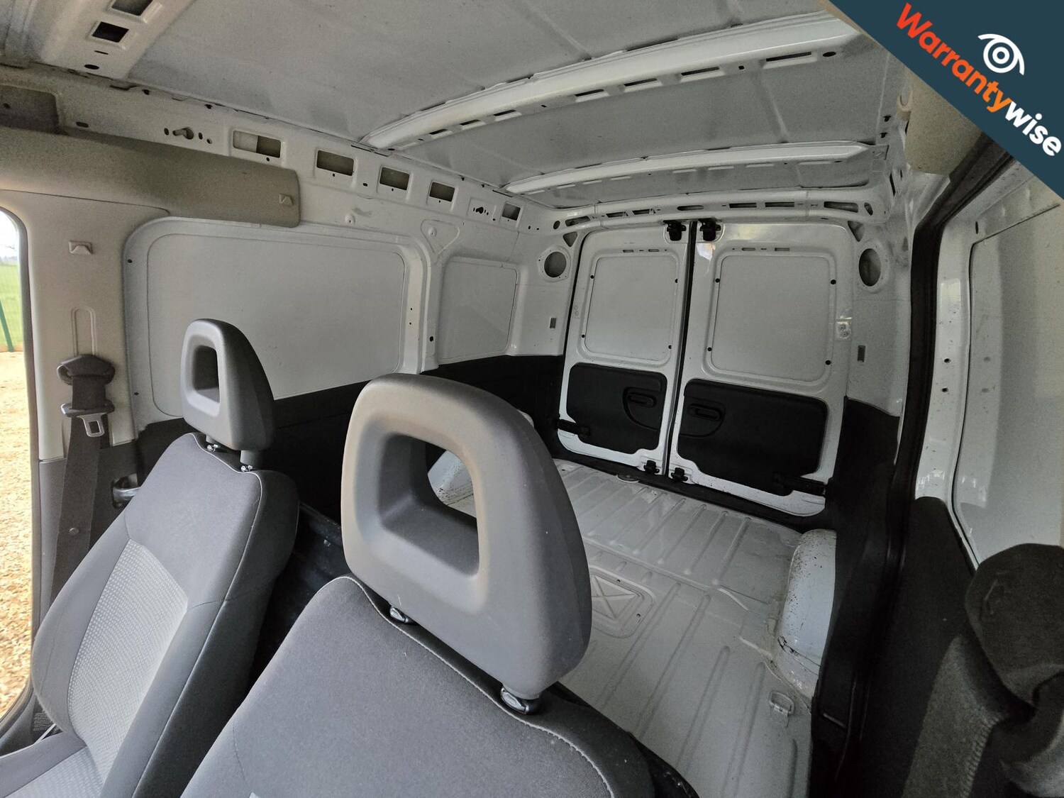 Used Vauxhall Combo 2010 for sale - 77371089: Photo 25