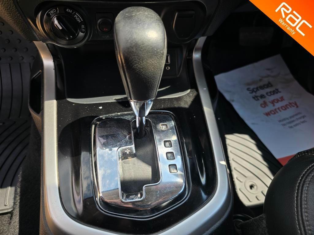 Used Nissan Navara 2020 for sale - 76638960: Photo 23
