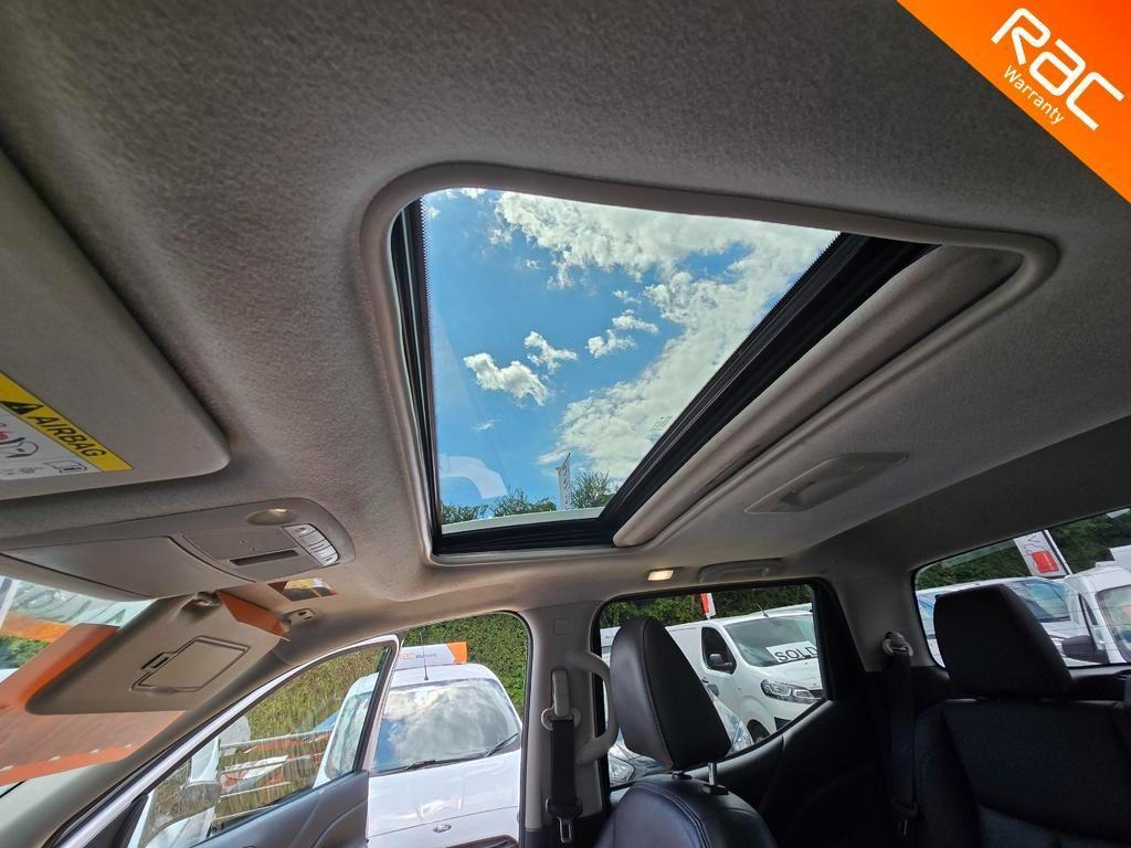 Used Nissan Navara 2020 for sale - 76638960: Photo 47