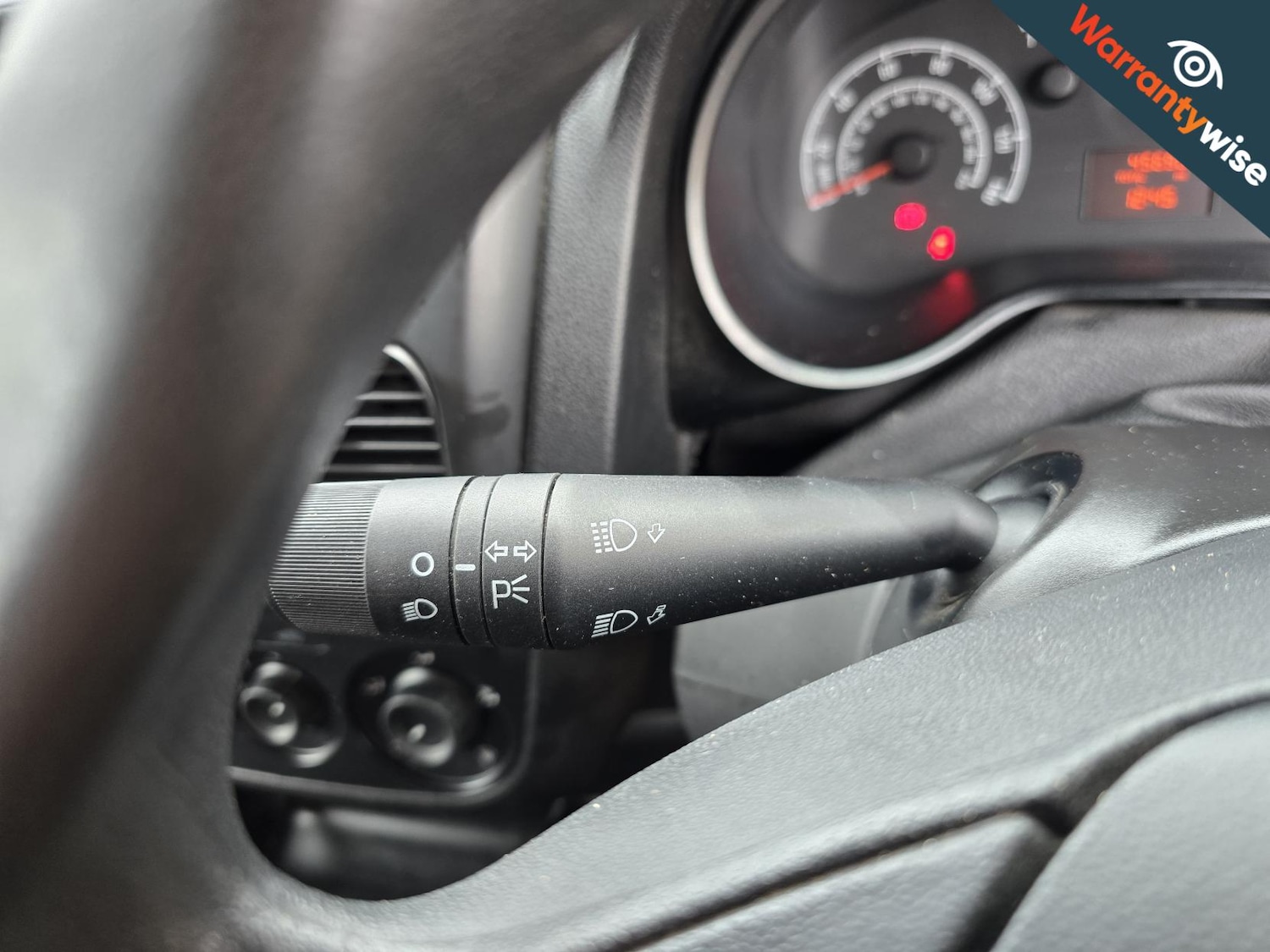 Used Vauxhall Combo 2015 for sale - 77638887: Photo 32