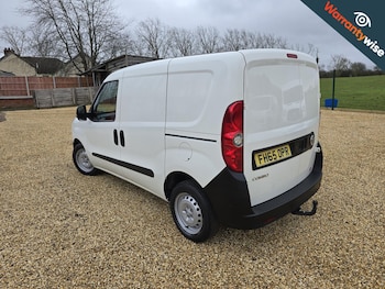 Used Vauxhall Combo 2015 for sale - 77638887: Photo