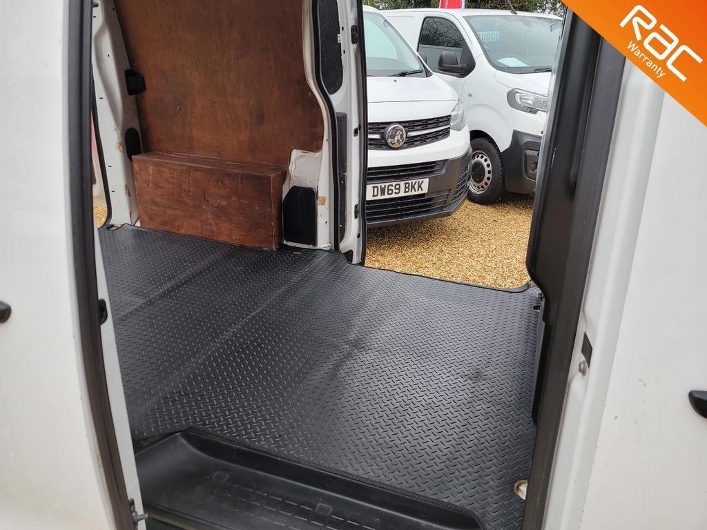 Used Peugeot Expert 2017 for sale - 76638961: Photo 18