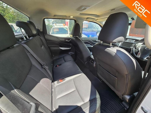 Used Nissan Navara 2020 for sale - 76182204: Photo 30