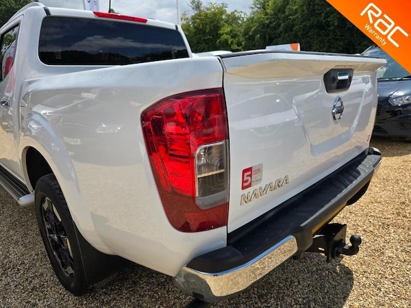 Used Nissan Navara 2020 for sale - 76182204: Photo 39