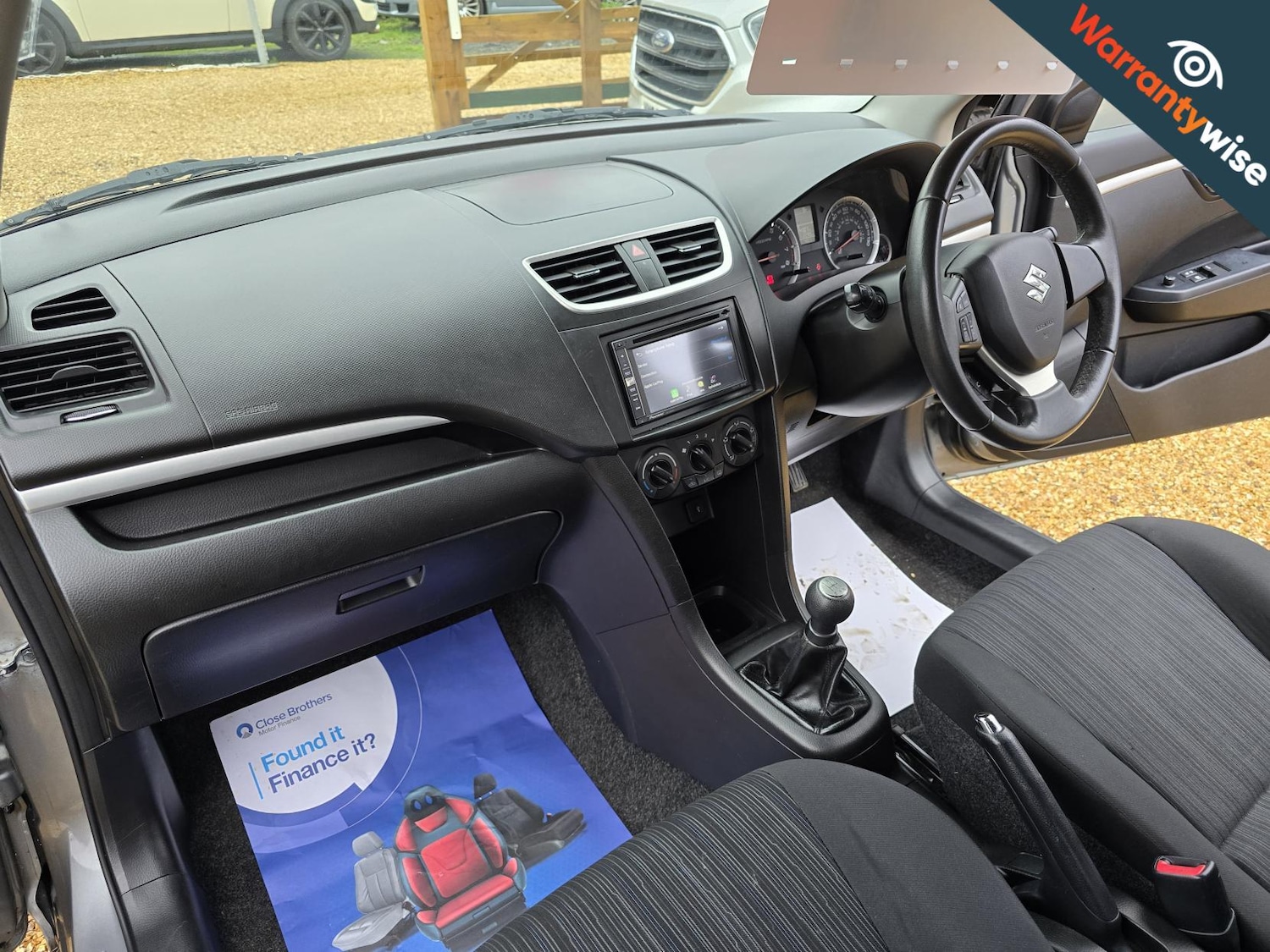 Used Suzuki Swift 2015 for sale - 77329572: Photo 21