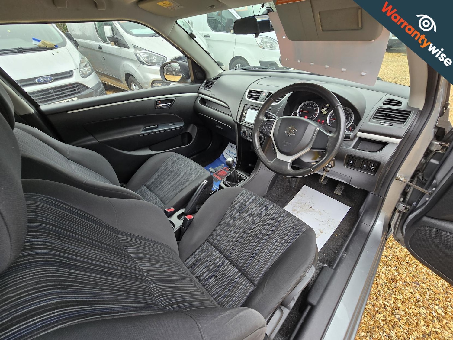 Used Suzuki Swift 2015 for sale - 77329572: Photo 32