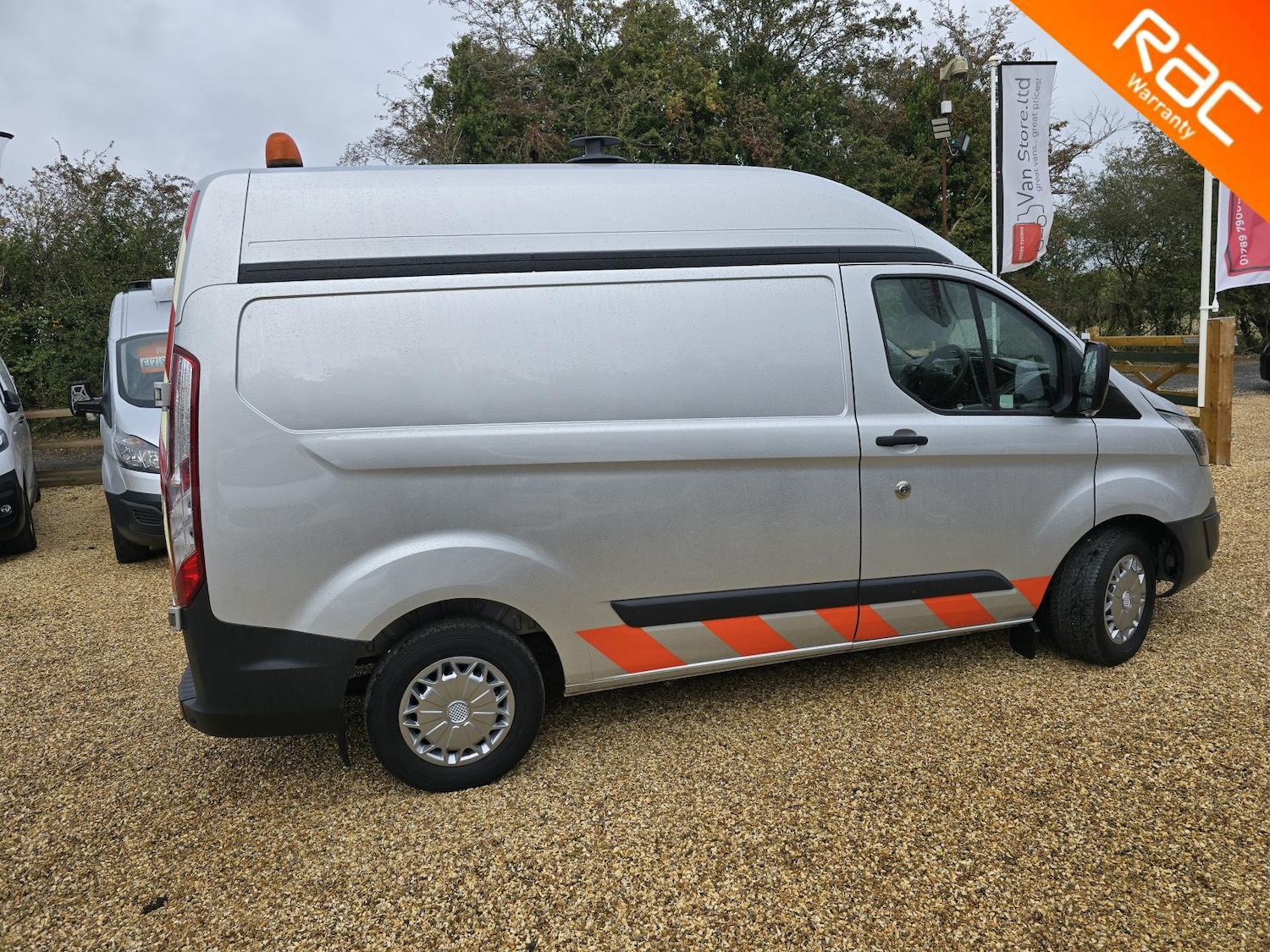 Used Ford Transit Custom 2015 for sale - 76643883: Photo 6