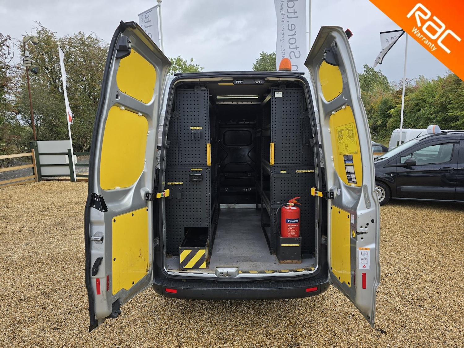 Used Ford Transit Custom 2015 for sale - 76643883: Photo 8