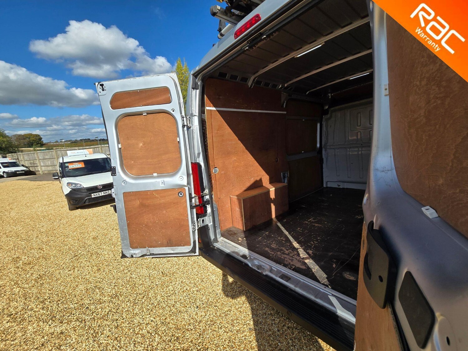 Used Peugeot Boxer 2018 for sale - 76182216: Photo 32