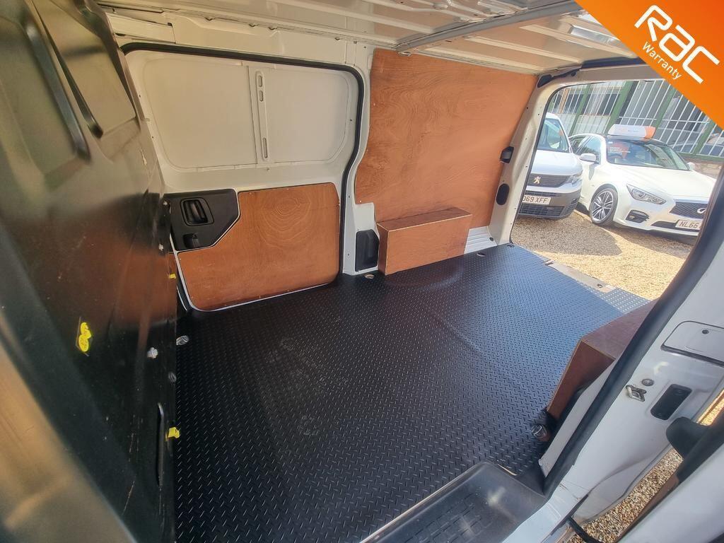 Used Peugeot Expert 2019 for sale - 76638932: Photo 30