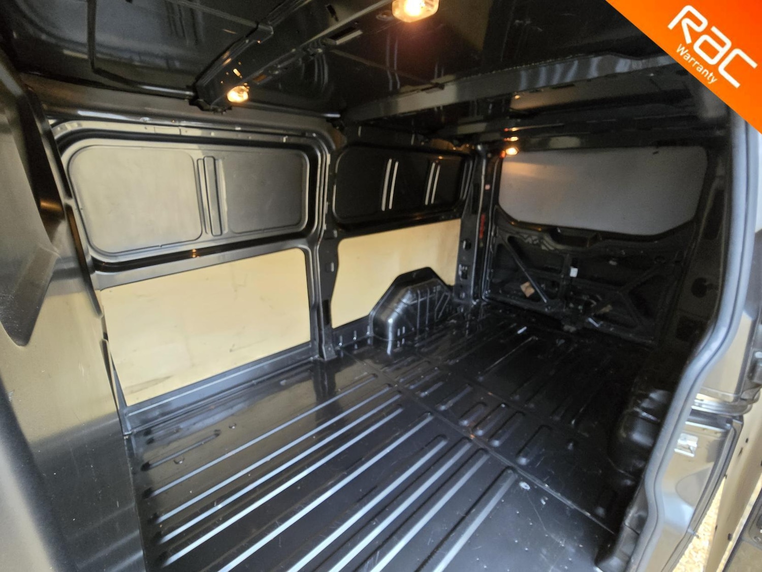 Used Ford Transit Custom 2016 for sale - 76432513: Photo 24