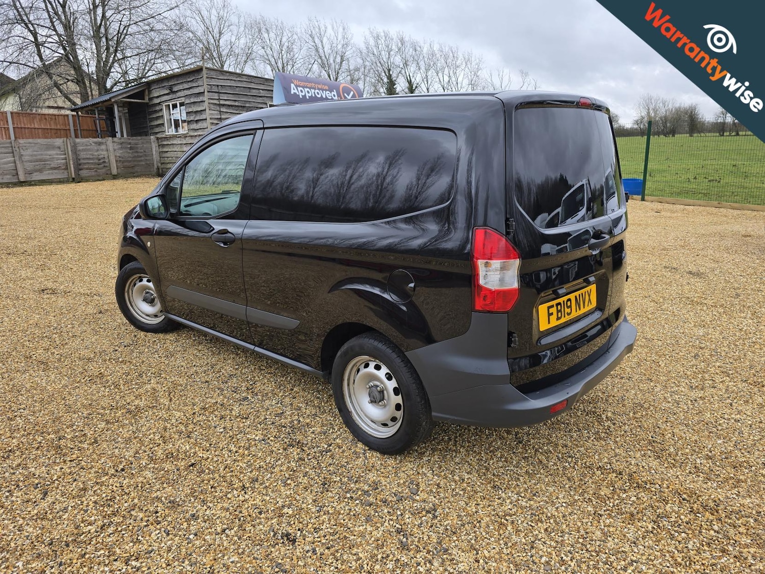 Used Ford Transit Courier 2019 for sale - 77420632: Photo 2