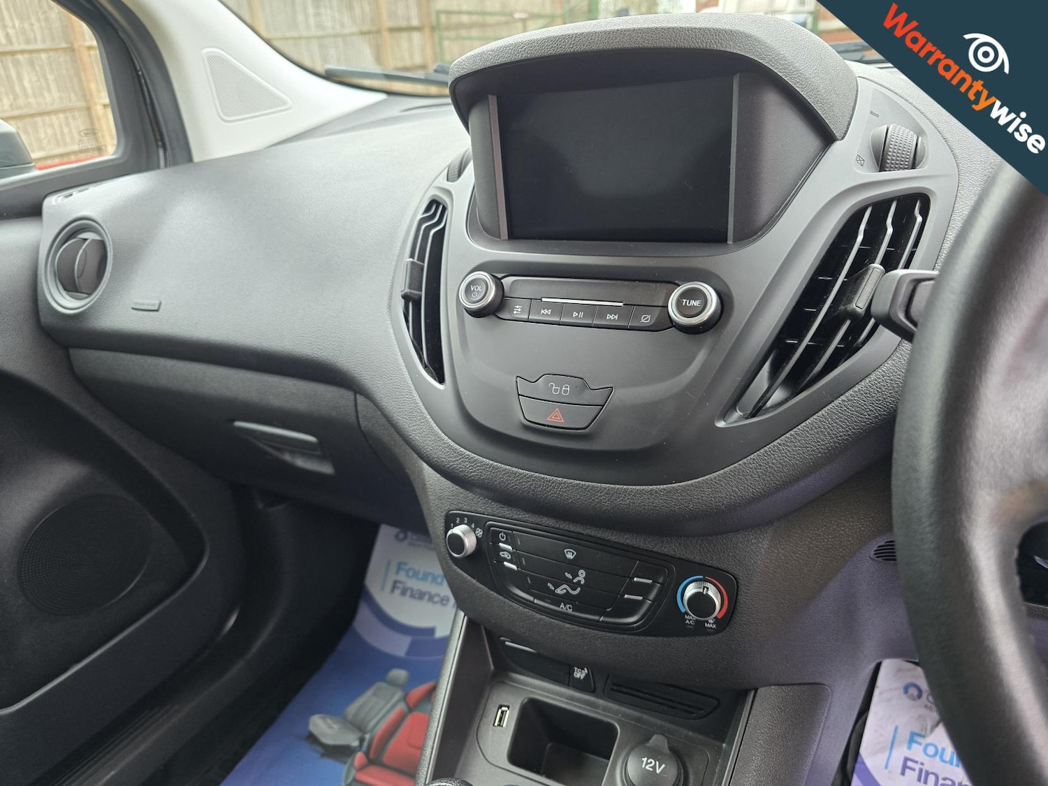 Used Ford Transit Courier 2019 for sale - 77420632: Photo 51