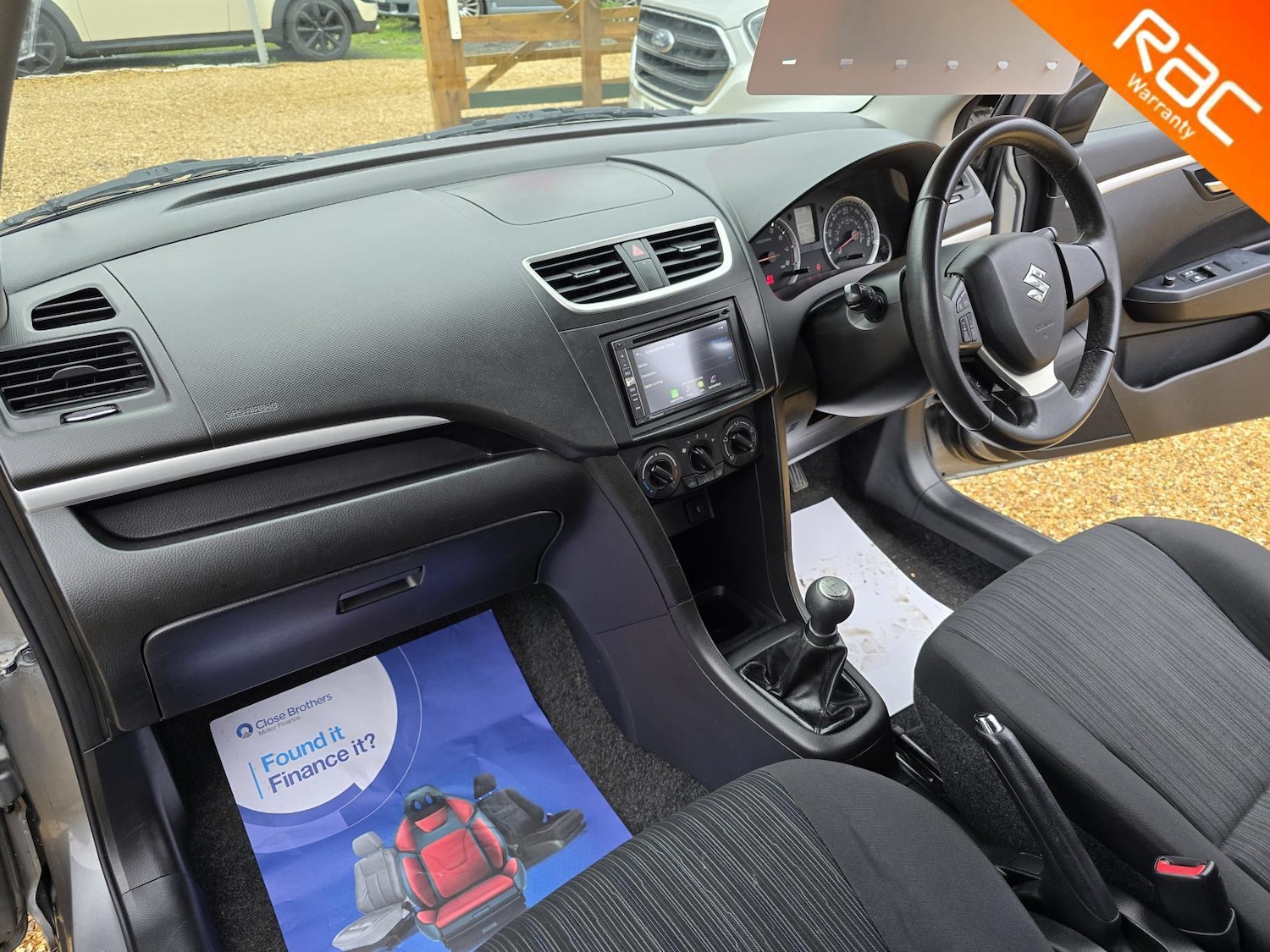 Used Suzuki Swift 2015 for sale - 76620362: Photo 21