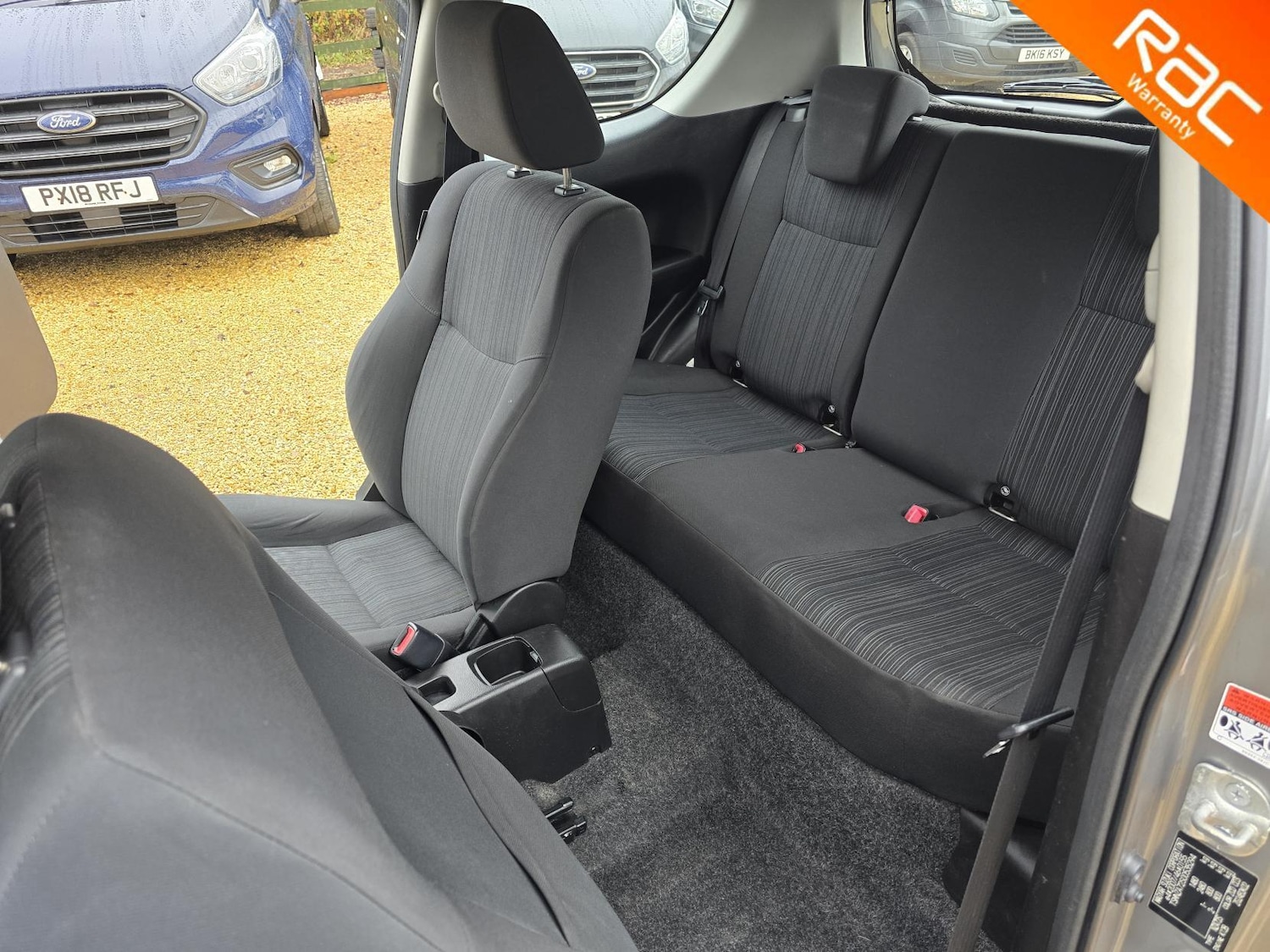 Used Suzuki Swift 2015 for sale - 76620362: Photo 22