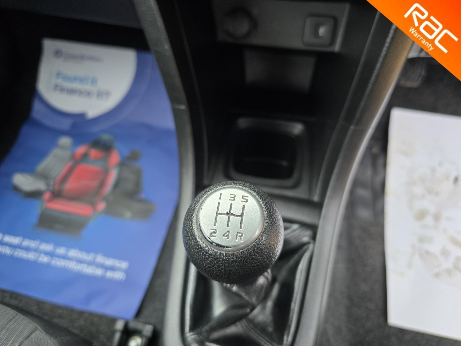 Used Suzuki Swift 2015 for sale - 76620362: Photo 36