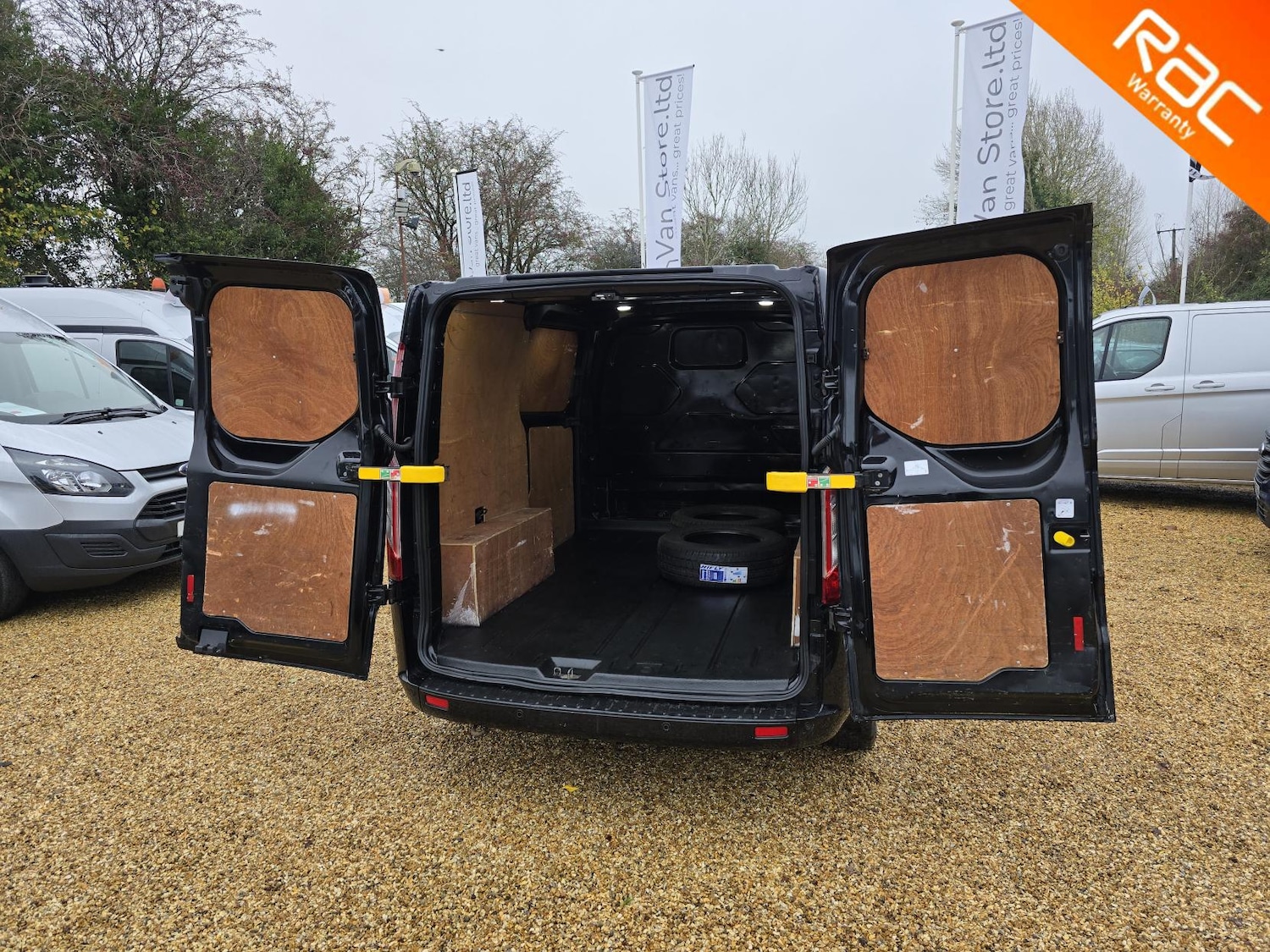 Used Ford Transit Custom 2019 for sale - 76643879: Photo 10