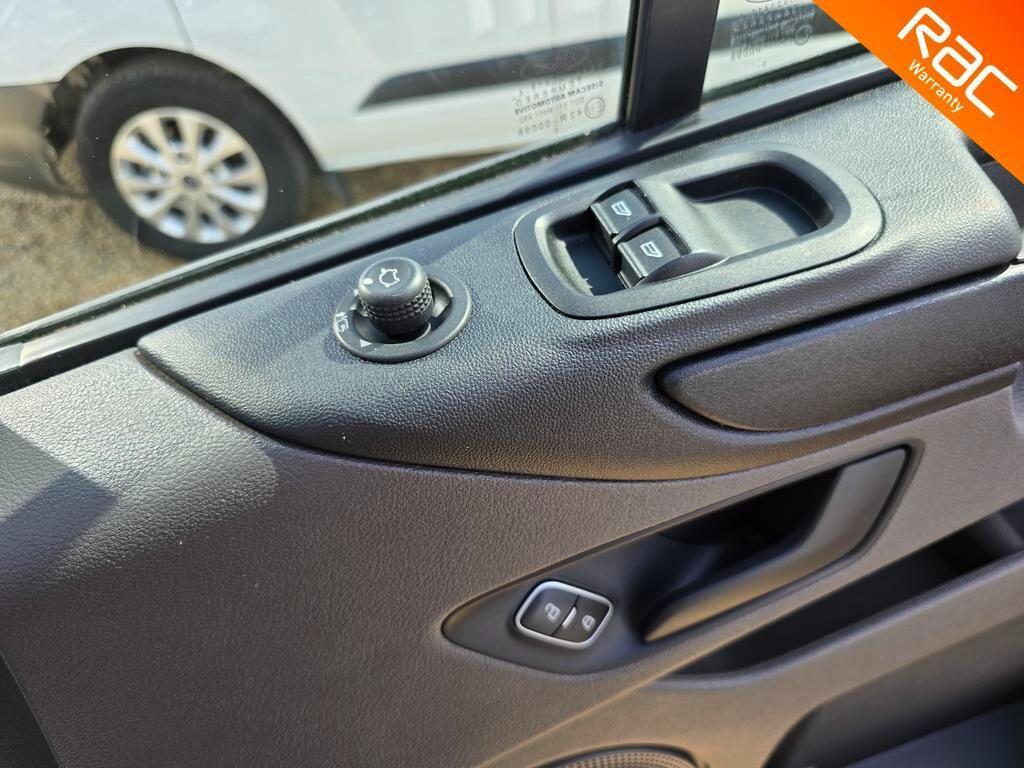 Used Ford Transit Custom 2020 for sale - 76638958: Photo 14