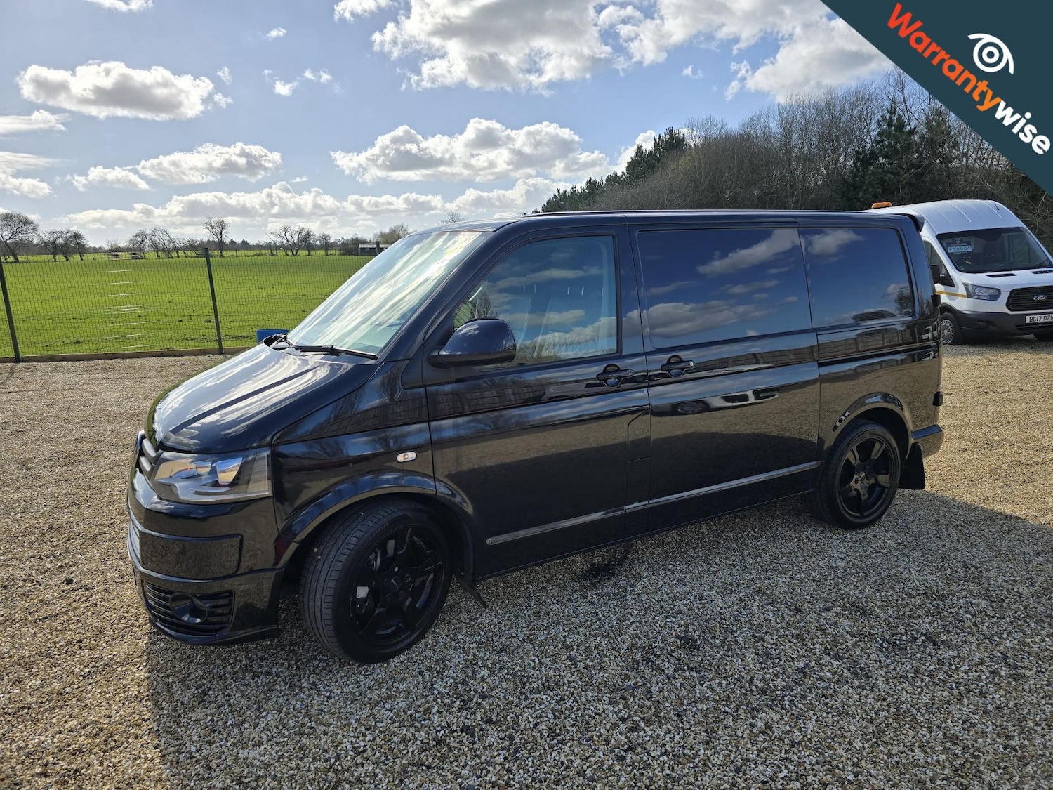 Used Volkswagen Transporter 2015 for sale - 77992027: Photo 2