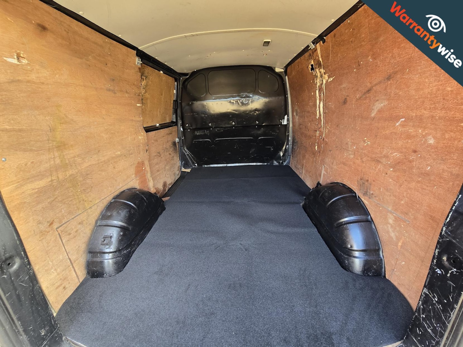 Used Volkswagen Transporter 2015 for sale - 77992027: Photo 21