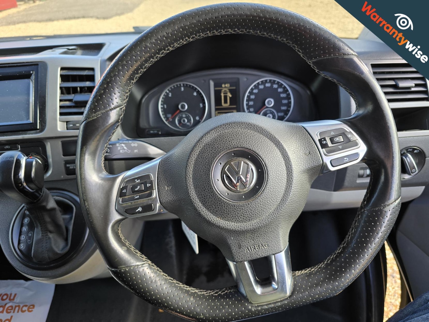 Used Volkswagen Transporter 2015 for sale - 77992027: Photo 35