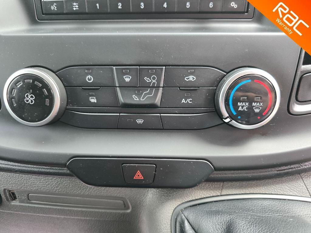 Used Ford Transit Custom 2018 for sale - 76638942: Photo 17