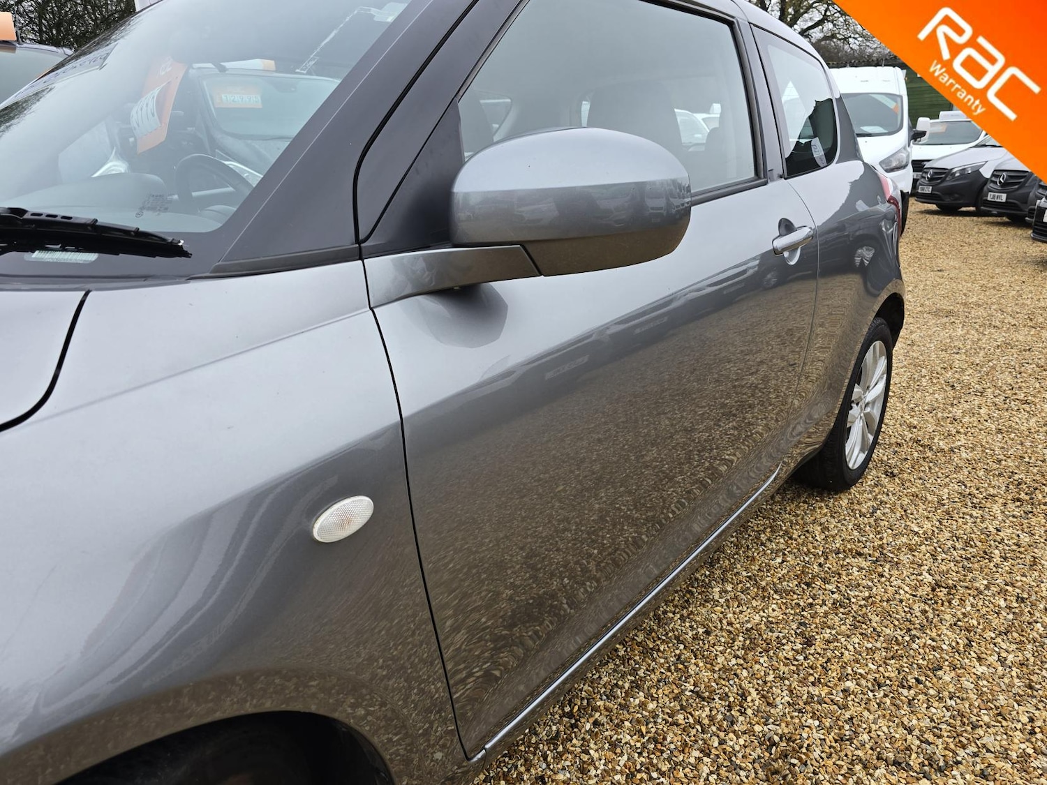 Used Suzuki Swift 2015 for sale - 76638964: Photo 15