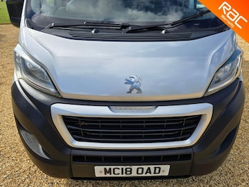 Used Peugeot Boxer 2018 for sale - 76638955: Photo