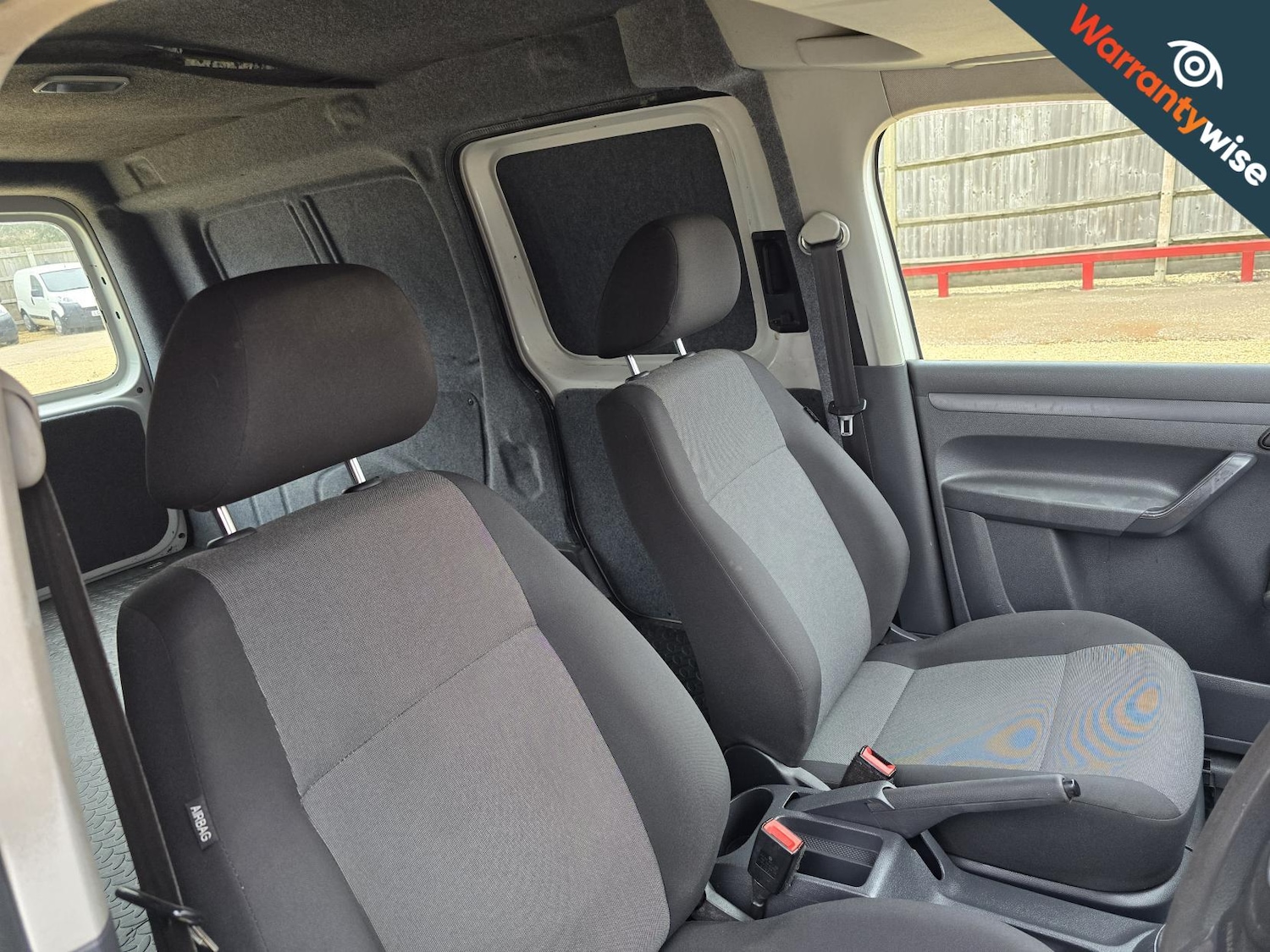 Used Volkswagen Caddy Maxi 2012 for sale - 77837383: Photo 25