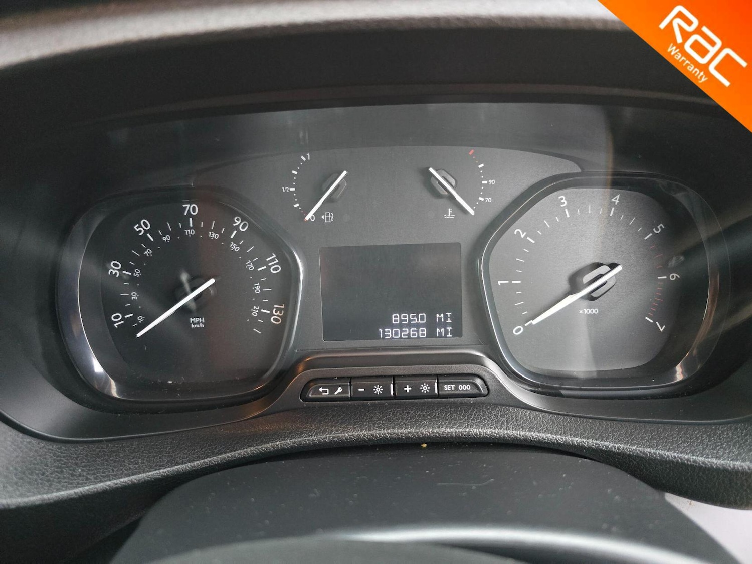 Used Peugeot Expert 2019 for sale - 76638968: Photo 25