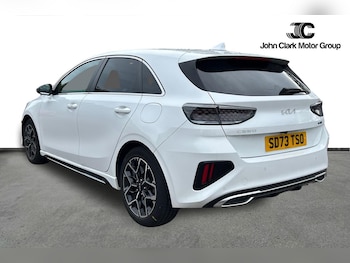 Used Kia Ceed 2023 for sale - 76060494: Photo 2