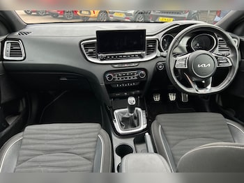 Used Kia Ceed 2023 for sale - 76060494: Photo 4
