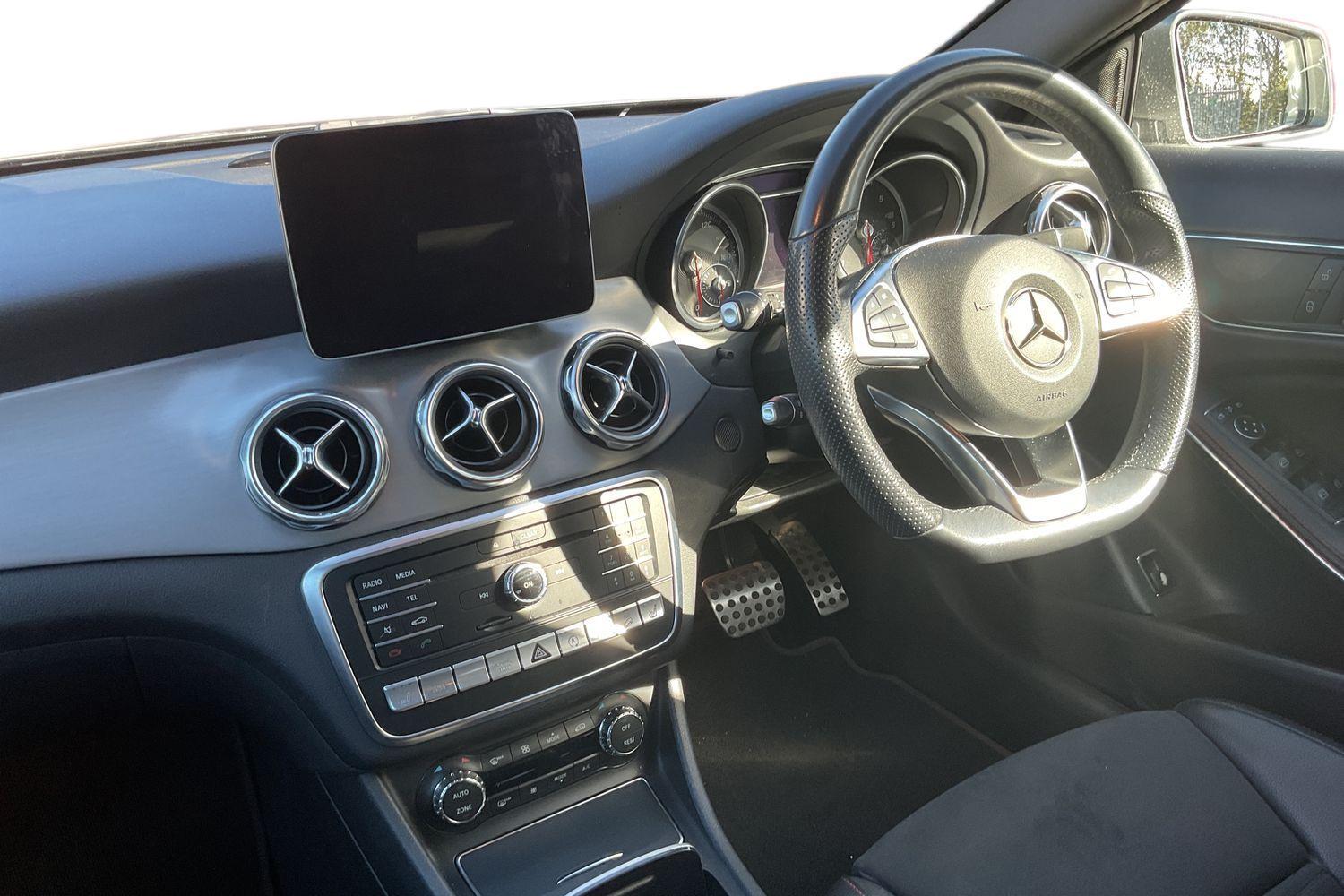 Used Mercedes-Benz GLA 2018 for sale - 75965503: Photo 6